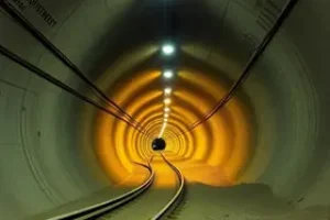 túnel a 30 metros de profundidade